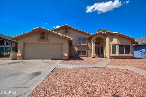 5570 W Becker Ln, Glendale, AZ, 85304-3866 | Card Image