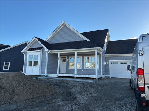 294 Freedom Trail Dr, Portsmouth, RI, 02871-1080 | Card Image