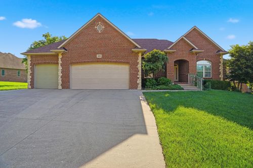 4905 Innsbruck Way, COLUMBIA, MO, 65203-6389 | Card Image