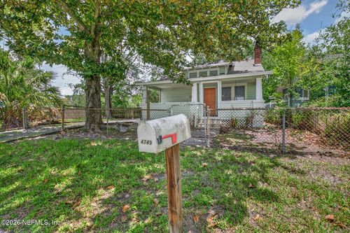 4749 Crescent St, Jacksonville, FL, 32205-4921 | Card Image