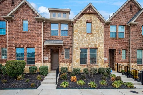 2157 Crooked Bow Dr, Mesquite, TX, 75149-3112 | Card Image