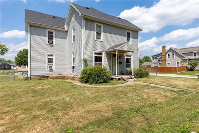 801 Jefferson Avenue, House other with 3 bedrooms, 1 bathrooms and null parking in Altamont IL | Image 3