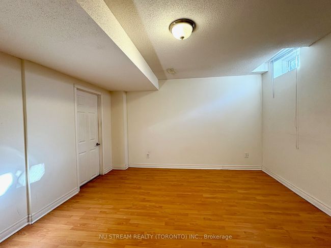 BSMT - 5 Victoria Wood Ave, House other with 2 bedrooms, 1 bathrooms and 1 parking in Markham ON | Image 9