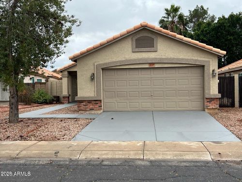 3045 W Covey Ln, Phoenix, AZ, 85027-2362 | Card Image