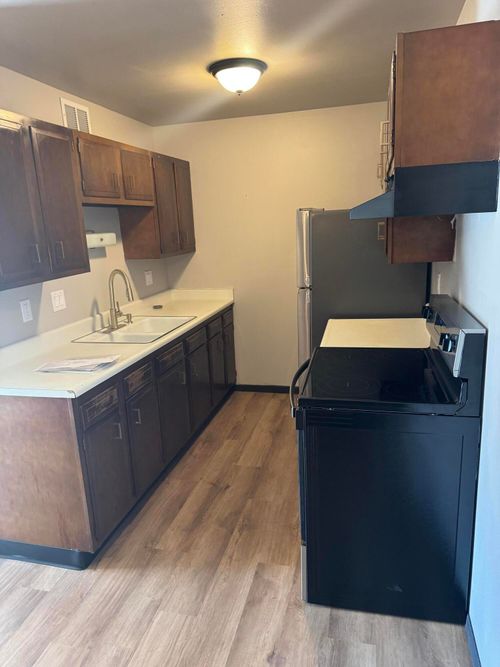 N115W17103 Armada Dr, Germantown, WI, 53022-3219 | Card Image