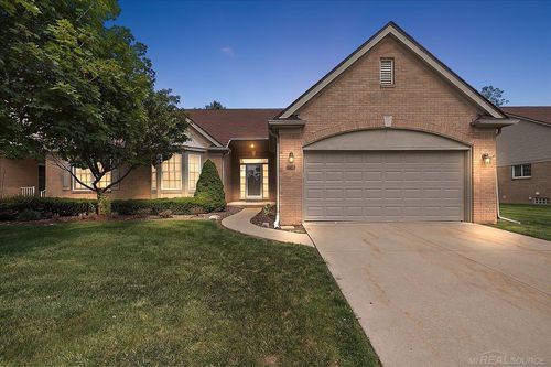 43350 Cove Dr, Clinton Township, MI, 48038-4844 | Card Image