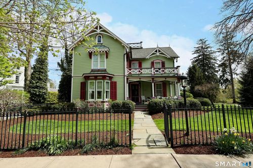 250 Main St, Ridgefield, CT, 06877-4935 | Card Image