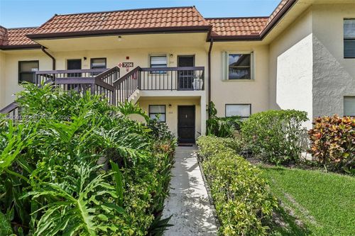 104-7094 Golf Colony Ct, Lake Worth, FL, 33467-8831 | Card Image