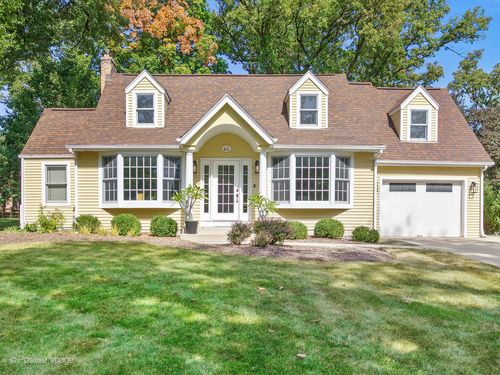 411 Birchwood Rd, Hinsdale, IL, 60521-2806 | Card Image