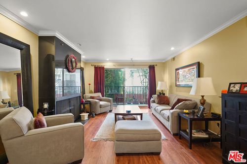 apt-531-1230 Horn Ave, West Hollywood, CA, 90069-2177 | Card Image