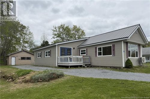 17 South St, Saint George, NB, E5C3P6 | Card Image