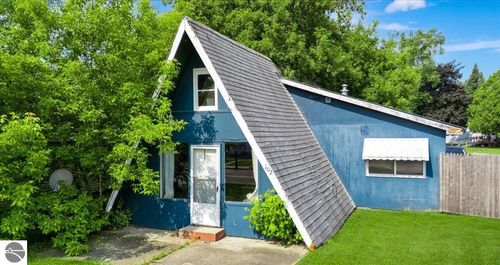 100 &amp; 102 S Bullock Street, Whittemore, MI, 48770 | Card Image