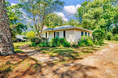 703 Belrose Ave, Daphne, AL, 36526-4514 | Card Image