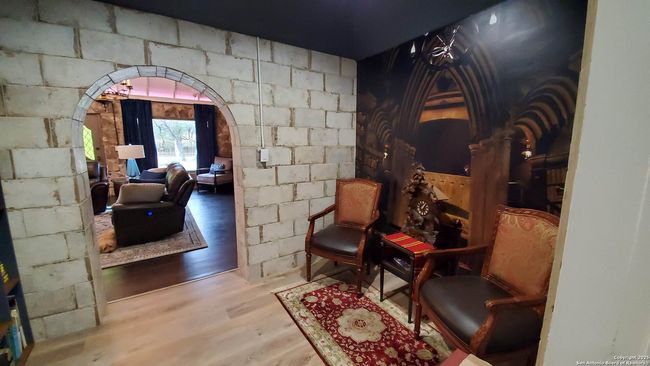 9810 Park Dr, House other with 2 bedrooms, 3 bathrooms and null parking in Helotes TX | Image 7