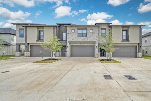535 Momma Bear Drive, College Station, TX, 77845 | Card Image