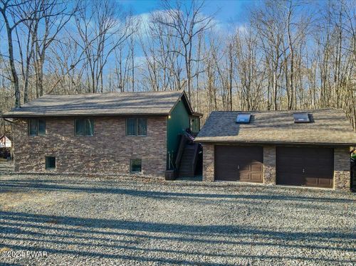 201 Powderhorn Drive, Lackawaxen, PA, 18435 | Card Image