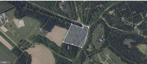 7083 Haasadahl Rd, Allentown, PA, 18106-9240 | Card Image