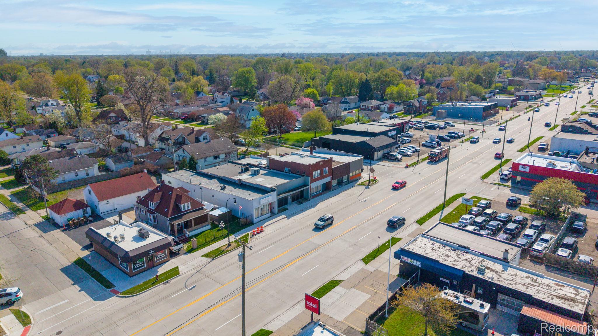 Commercial Sale in Eastpointe 4