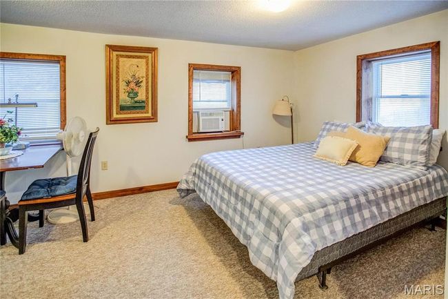14037 Springfield St, House other with 2 bedrooms, 2 bathrooms and 1 parking in Grafton IL | Image 33