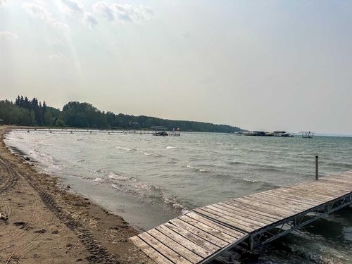 2 Hummingbird Lane, Half Moon Bay, AB, T4S1S1 | Card Image