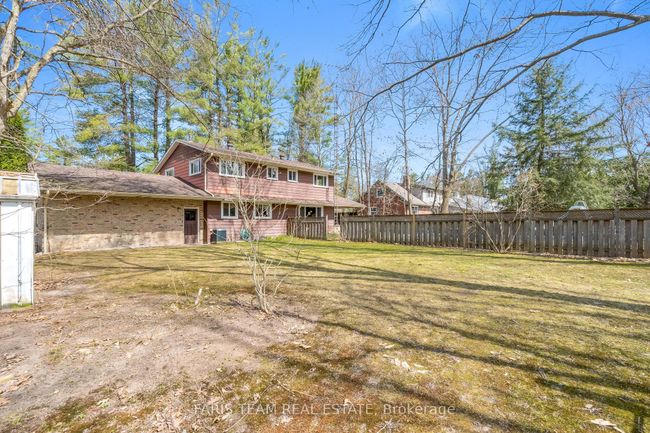 15 Lawrence Ave, House other with 4 bedrooms, 3 bathrooms and 5 parking in Minesing ON | Image 25