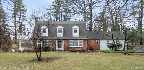 757 N Gulley Road, Dearborn Heights, MI, 48127 | Card Image