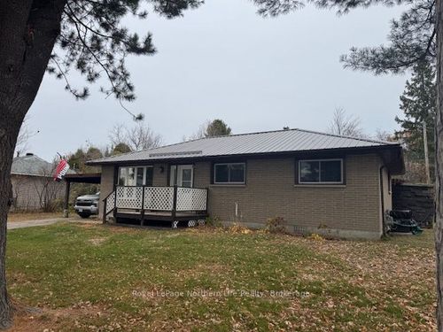 44 Desgroseilliers St, Sturgeon Falls, ON, P2B3B6 | Card Image