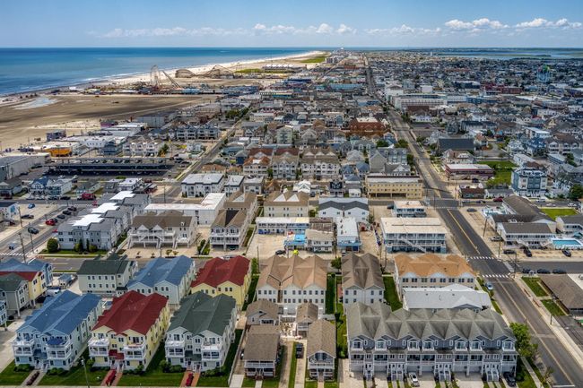 102 - 309 E Poplar Ave, Townhouse with 4 bedrooms, 3 bathrooms and 2 parking in WILDWOOD NJ | Image 50