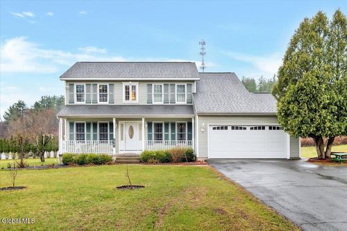 564 Snyders Lake Rd, Wynantskill, NY, 12198-2753 | Card Image