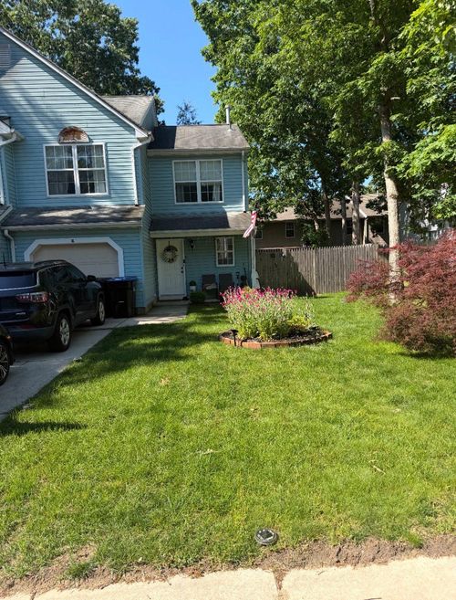 19 Adams Ave, BERLIN, NJ, 08009-8921 | Card Image