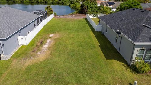 11310 Southwind Lake Dr, GIBSONTON, FL, 33534-5701 | Card Image