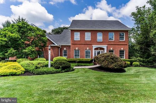 1812 Signal Hill Dr, Mechanicsburg, PA, 17050-1656 | Card Image