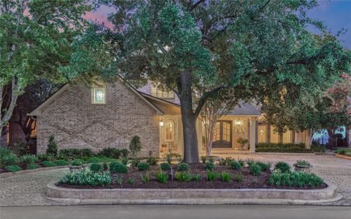 100 W Shore Ln, Montgomery, TX, 77356-8619 | Card Image