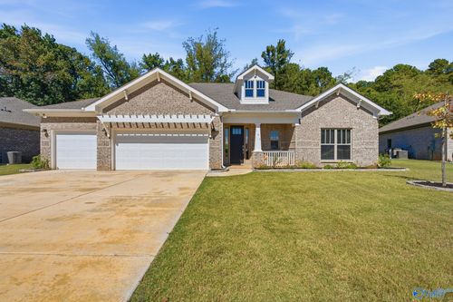 146 Clift Creek Dr, Madison, AL, 35757-3702 | Card Image