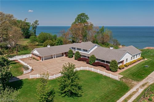 1300 Lake Rd, Conneaut, OH, 44030-1175 | Card Image