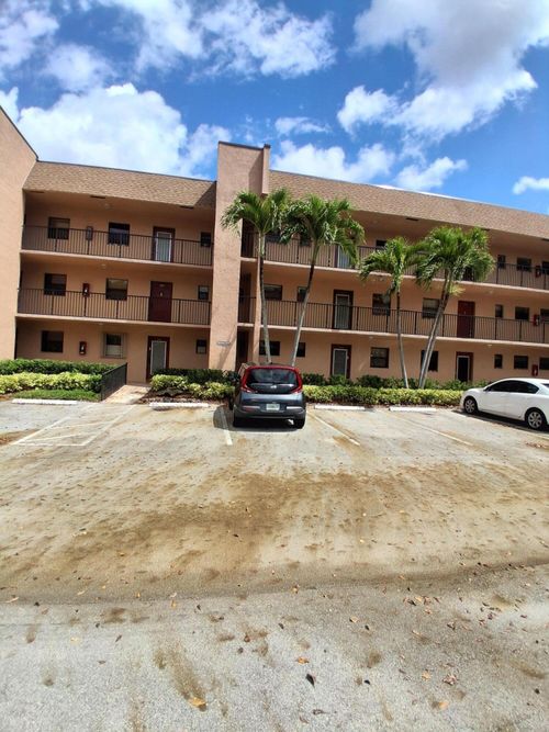103-10303 Sunrise Lakes Blvd, Sunrise, FL, 33322-5906 | Card Image