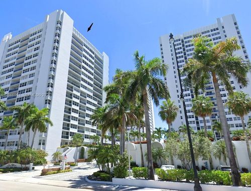 807-1880 S Ocean Dr, Hallandale Beach, FL, 33009-7610 | Card Image