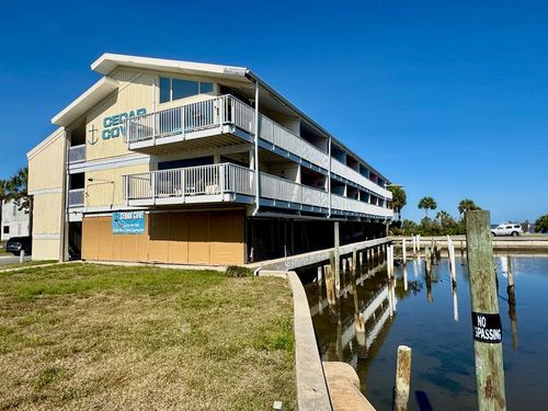 310-82 2nd St, Cedar Key, FL, 32625 | Card Image