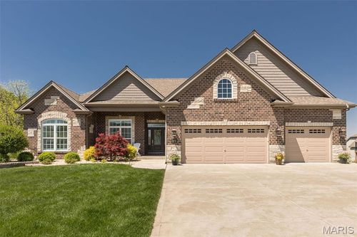 1015 Bellevaux Pl, Saint Charles, MO, 63301-1491 | Card Image