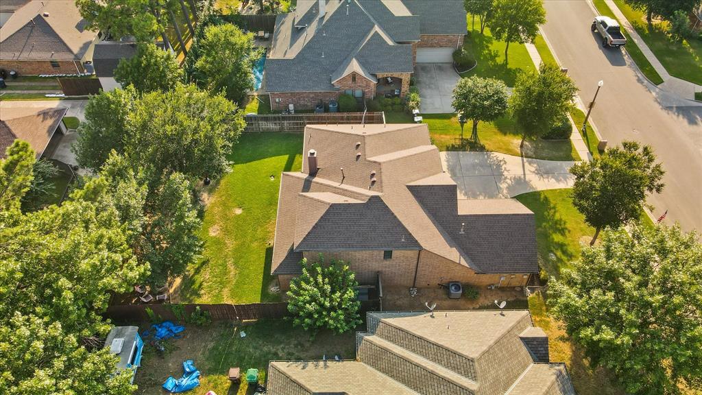 Lynhurst Ln, Denton, TX 76205