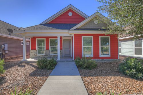 1382 Hanz Dr, New Braunfels, TX, 78130-3446 | Card Image