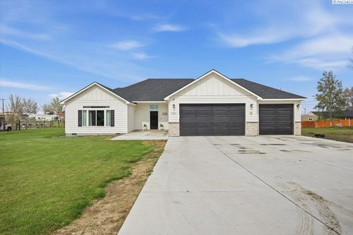 3701 Ivy Rd, Pasco, WA, 99301 | Card Image