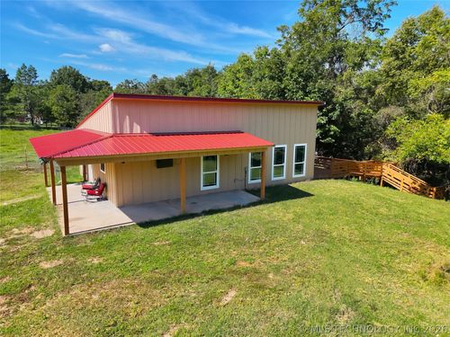 80300 4688 Rd, Stilwell, OK, 74960-4555 | Card Image