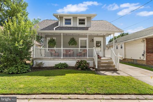 12 Eden Ave, OAKLYN, NJ, 08107-1521 | Card Image