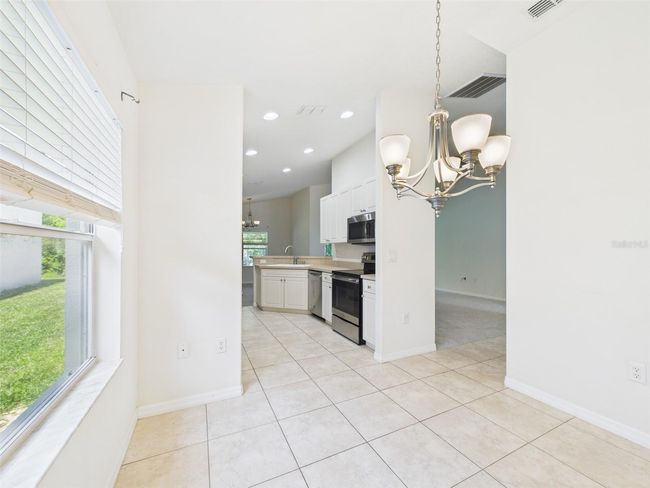 10169 Holly Berry Dr, House other with 3 bedrooms, 2 bathrooms and null parking in Weeki Wachee FL | Image 17