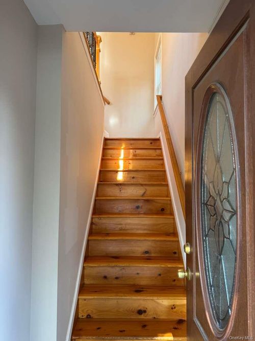 241 Caney Rd, Rosedale, NY, 11422-2313 | Card Image