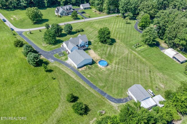 1036 Circle Dr, House other with 3 bedrooms, 2 bathrooms and null parking in Jamestown TN | Image 47