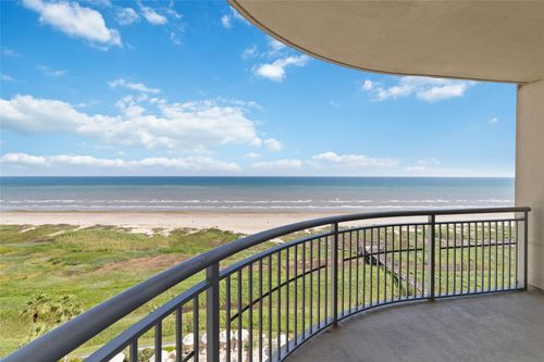 tw1004-801 E Beach Dr, Galveston, TX, 77550-3364 | Card Image
