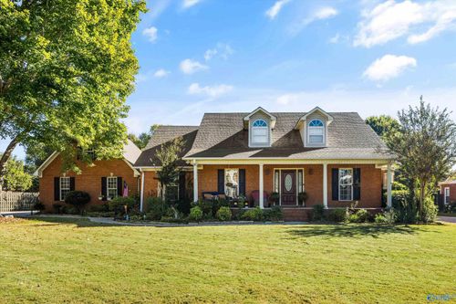 217 Wildflower Ct, Huntsville, AL, 35811-8007 | Card Image