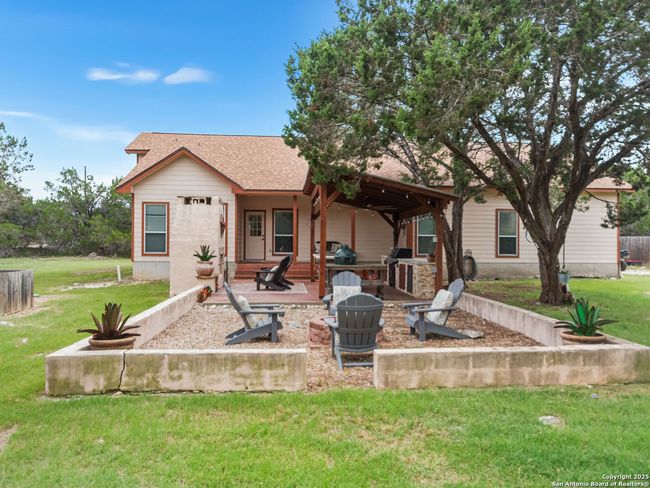 1131 Meadow Stream Dr, House other with 4 bedrooms, 2 bathrooms and null parking in Spring Branch TX | Image 25